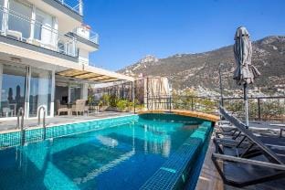 Villa Royal 1 konforlu ve deniz manzaralı villa Villa in Kalkan Belediyesi