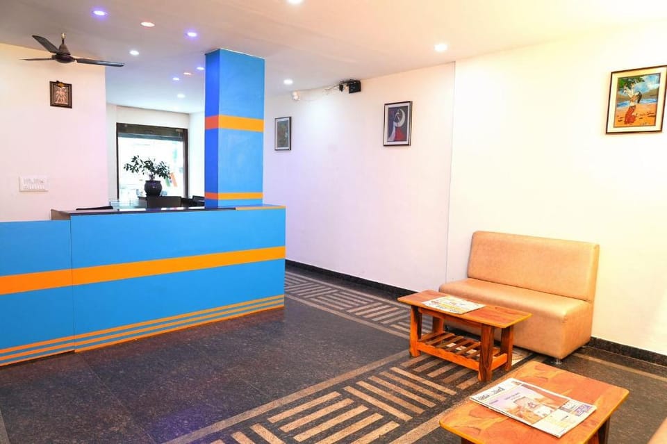 Hotel Comforts Inn - Koramangala Hotel in Bengaluru