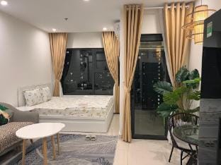 Vinhome Grand Park Homestay - ZEN Garden House Vacation rental in Ho Chi Minh City