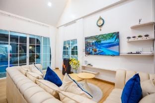 Mira Malin Villa Chaam Vacation rental in Thailand