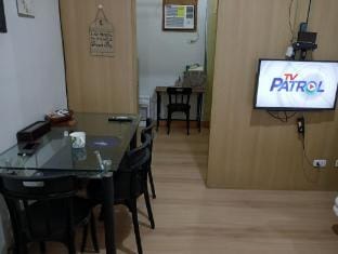 Tower 1 Marie property, Mrt 7view /City View  Apartment in Quezon City