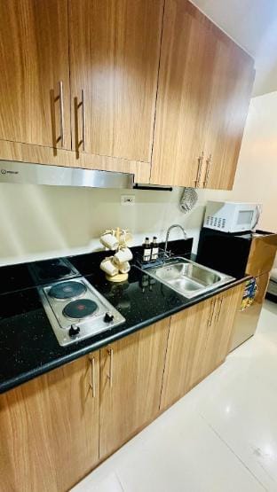 Charm’s  Perfect Place to stay(1bedroom) Apartment in Pasay