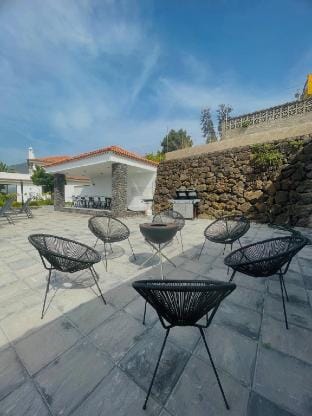 Seven bed villa in La Orotava with ocean view Villa in Orotava Valley