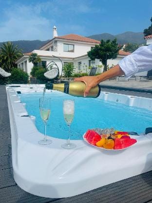 Seven bed villa in La Orotava with ocean view Villa in Orotava Valley