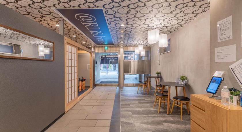 City center 3ppl Apt. 1min-sta 2min-Tsutenkaku Apartment in Osaka