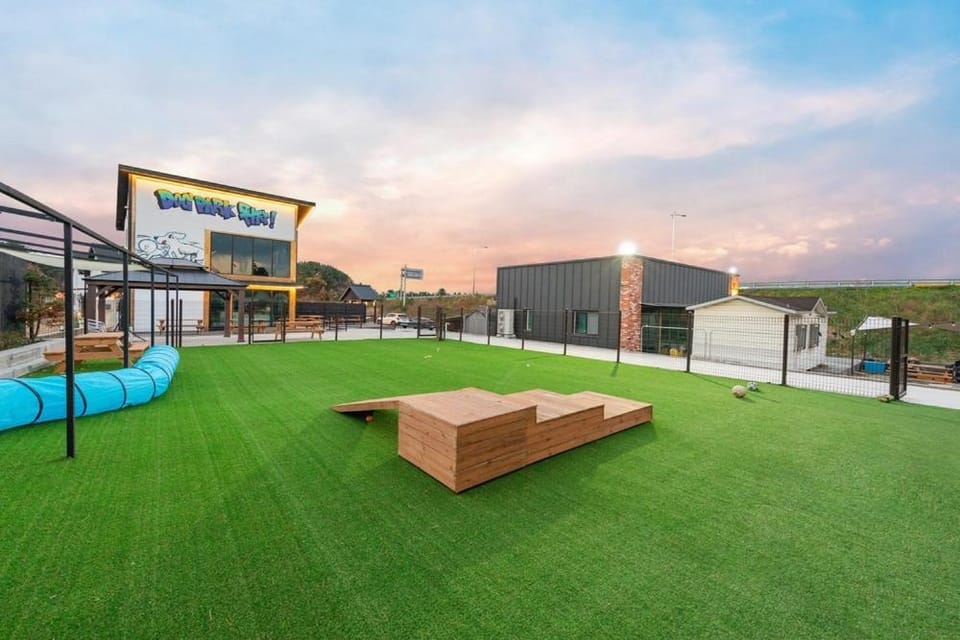 Gangneung Ryokan Sodolhyangho Bed and Breakfast in South Korea