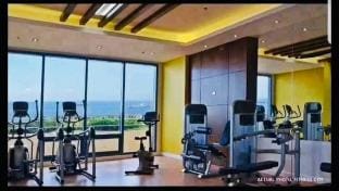 Grand Riviera Suites @US Embassy/ Dolomite Beach Vacation rental in Manila City