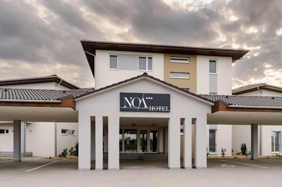 Airport Budapest NOA Panzió Hotel Hotel in Budapest