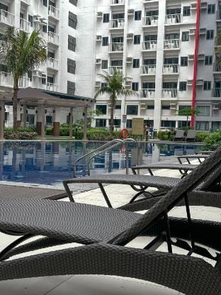 Quiet Oasis in Bloom Residences Apartment in Muntinlupa