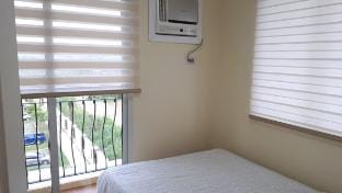 2BR Condo at Sanremo Oasis near SM Seaside City Apartment in Cebu City