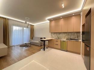 Aleja Krakowska 289 Warsaw Airport - Premium 4 Apartment in Warsaw