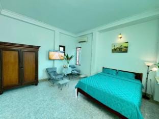 Phòng riêng sang trọng gần phố Apartment in Hanoi