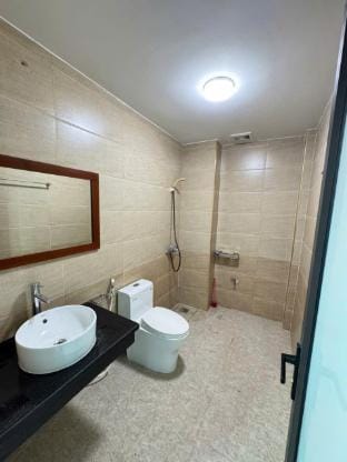 Phòng riêng sang trọng gần phố Apartment in Hanoi