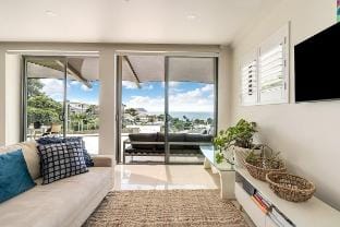 Amelie - Luxury Beach View Condo Minutes to Beach Vacation rental in Terrigal