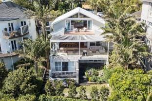 The Headland-Premier Queenscliff Beachview Abode Vacation rental in Manly