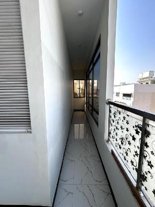 4BDR Gulshan Spacious Central AC 60"LED 24/7 Secur Vacation rental in Karachi