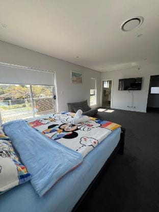 Immaculate 5- bedroom house Vacation rental in Sydney