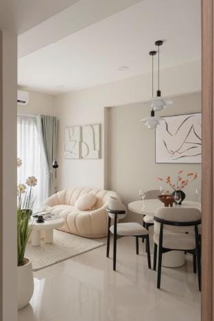 Discount offer for luxury apartment, Bui Vien, 2br Vacation rental in Ho Chi Minh City