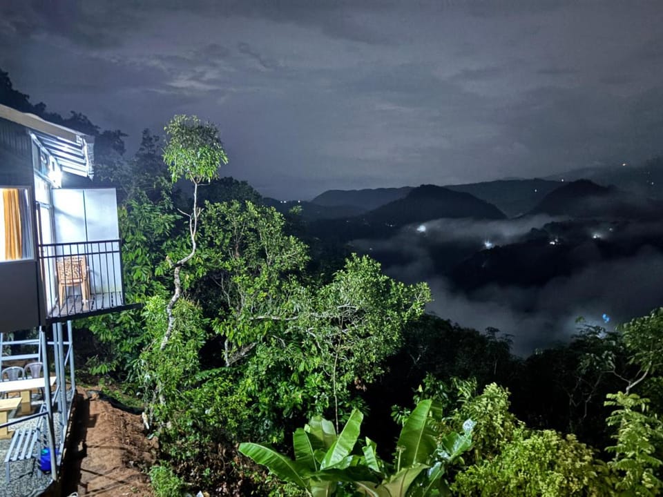 Serenehills Retreat with Hilltop pool Resort in Kerala
