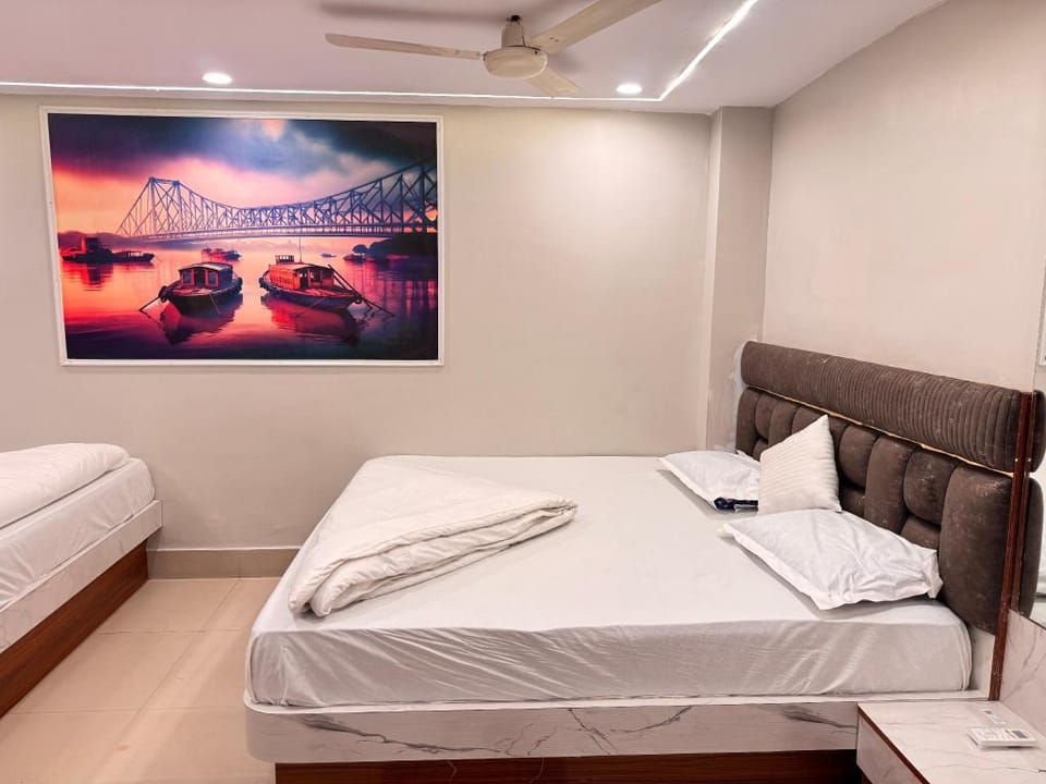 ZQ Guest House Hotel in Kolkata