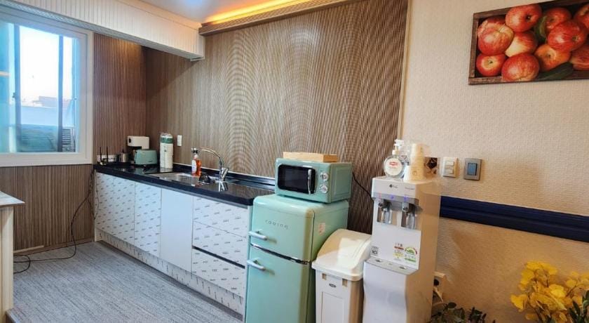 Romance Hotel Motel in Seoul