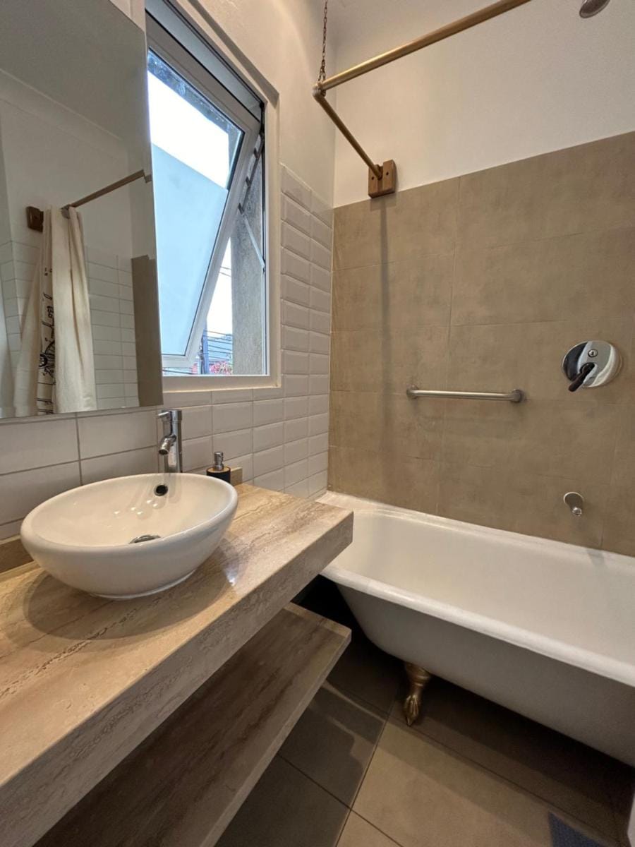 Casona Italia B & B Bed and Breakfast in Providencia