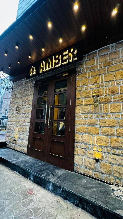 Amber B&B OPP GOLDEN TEMPLE Bed and Breakfast in Punjab, India
