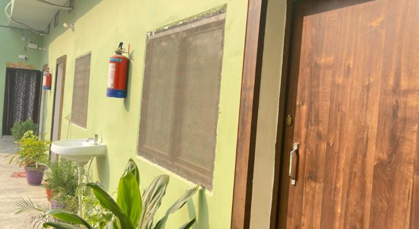 Kailash Dham Bed and Breakfast in Varanasi