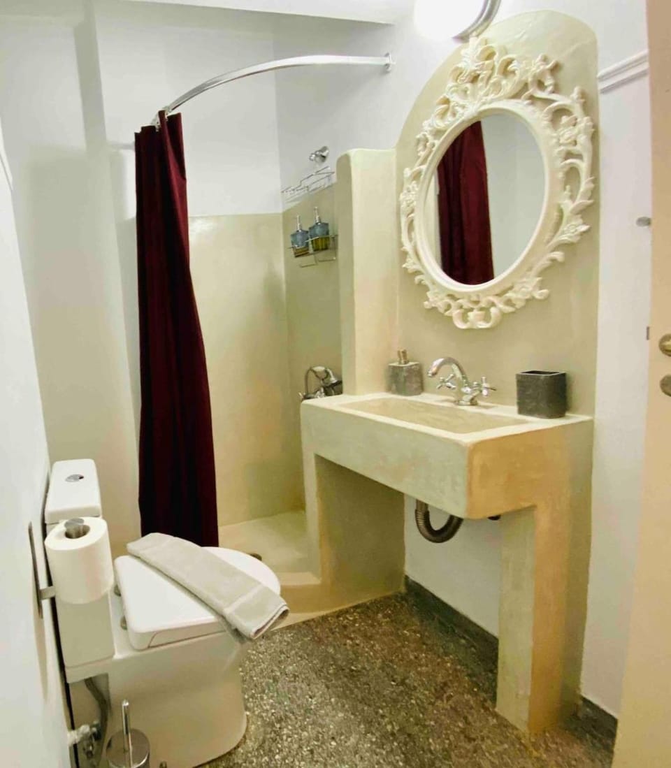Aegli of Acropolis - 50mbps wifi Apartment in Athens