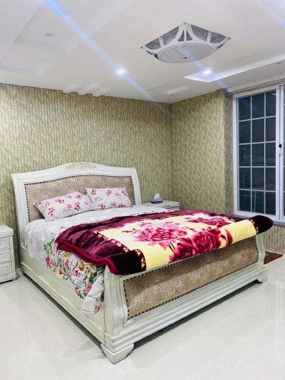 Azam Guest House Hotel in Islamabad