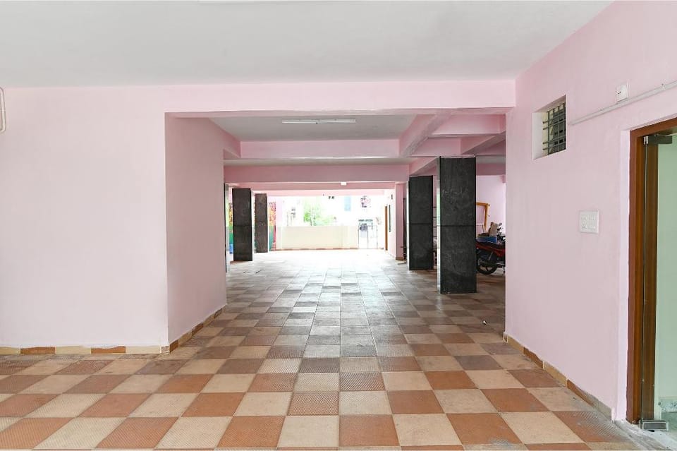 FabHotel Chandu's Boutique - Nr. Bus Stand Hotel in Tirupati
