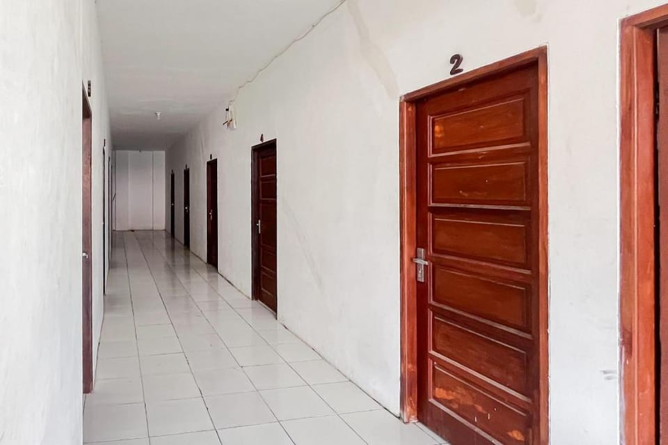 Good Sleep 4 RedPartner Hotel in Indonesia