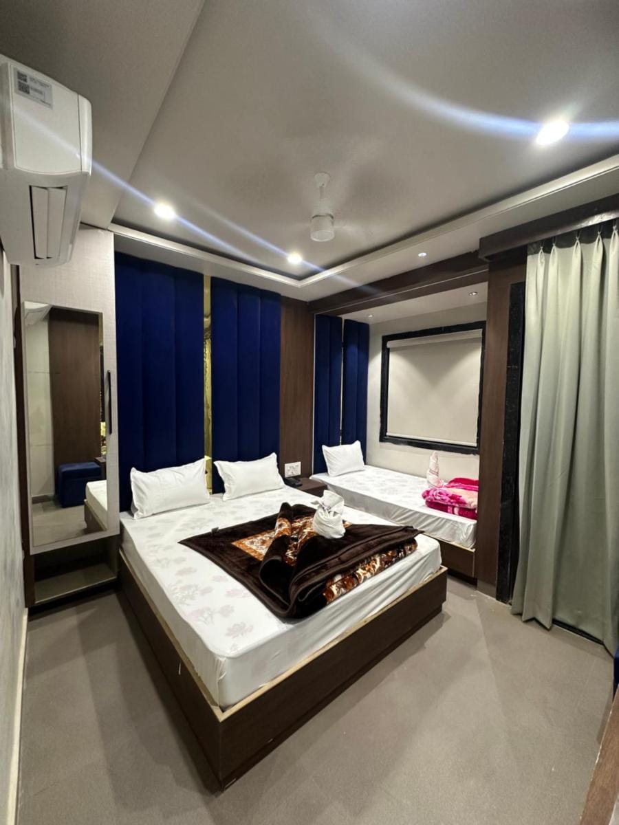 HOTEL PREMIER CHOICE - JUST 50 Meters FROM AJMER SHARIF DARGAH Hotel in Rajasthan