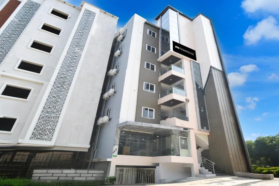 Townhouse Orion Hotel in Hyderabad