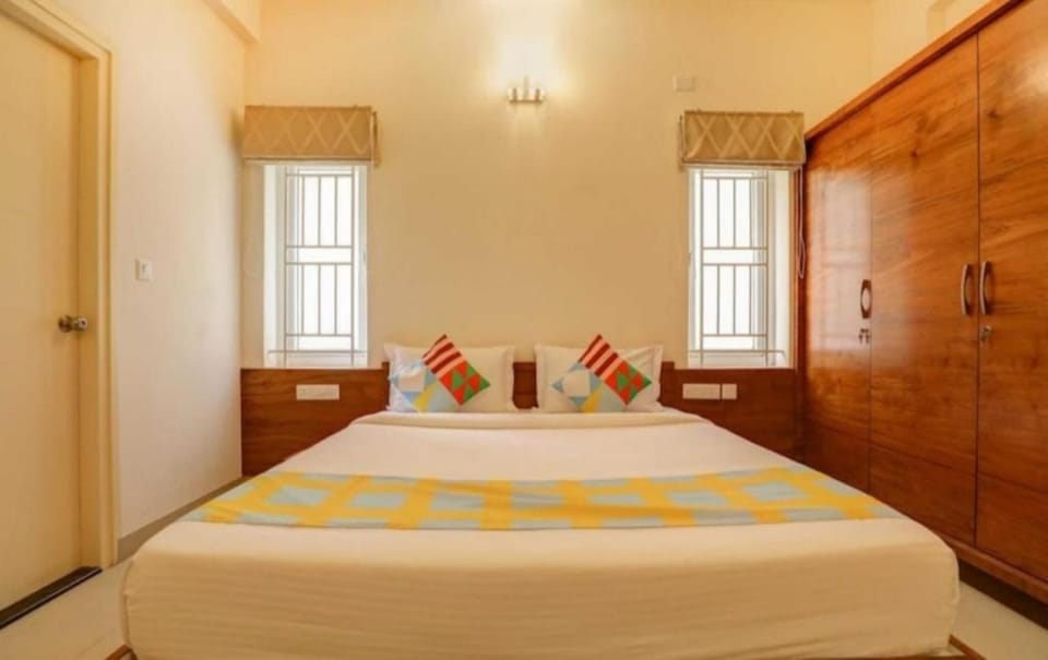 Goroomgo Royal Garden Bhubaneswar Hotel in Bhubaneswar