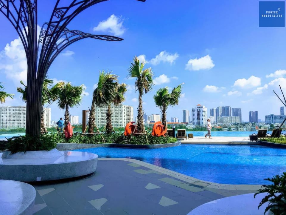 The Sun Avenue  Chill with Sky Pool Apartment in Ho Chi Minh City
