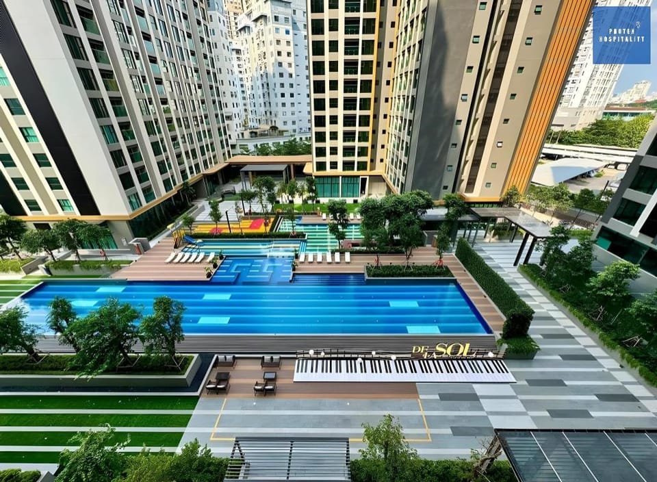 Luxury De La SoL Apartment District 4 Apartment in Ho Chi Minh City
