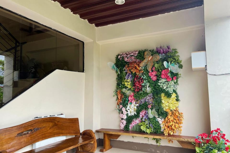 Sta Rosa Inn Iloilo powered by Cocotel Inn in Iloilo City