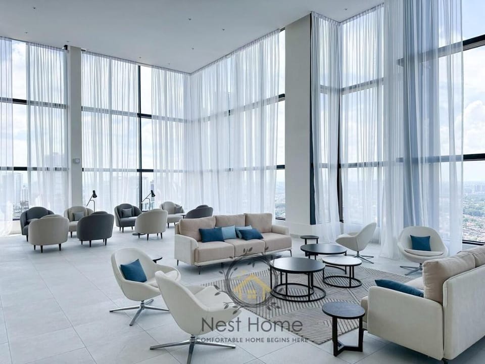 【Private Mahjong | CIQ】Twin Tower D'Serene | 6 pax Apartment in Johor Bahru