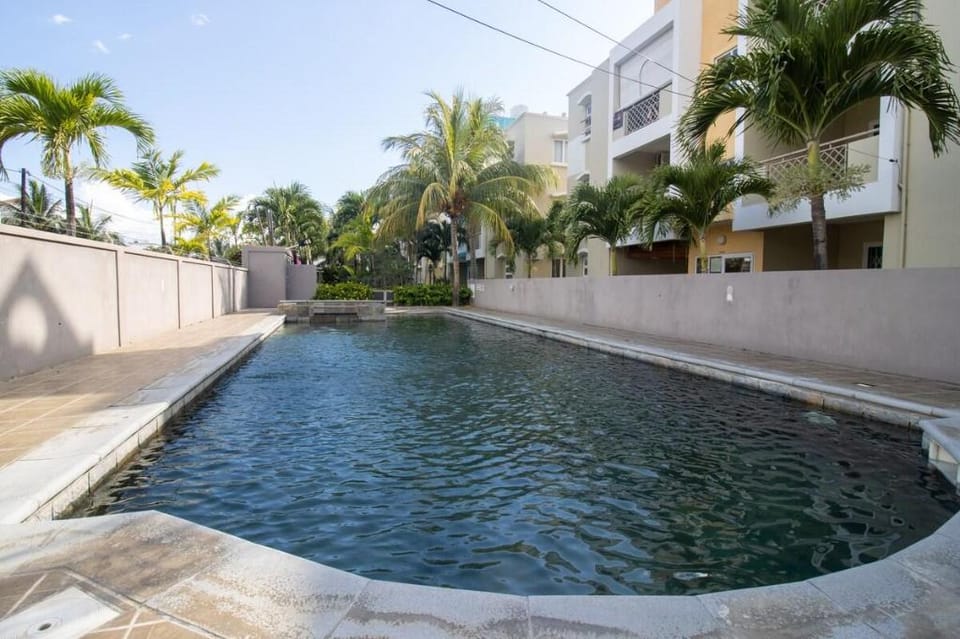 Tropical Getaway near the Beach Apartment in Flic en Flac