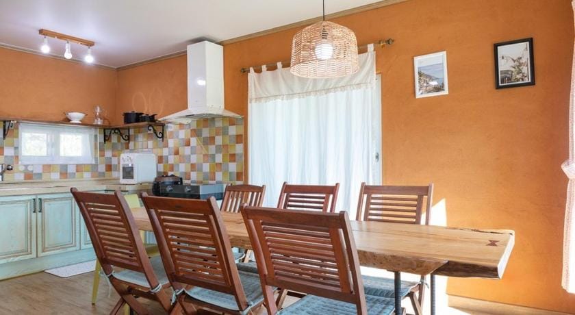 Feel the Warmth of Gangneung Bed and Breakfast in South Korea