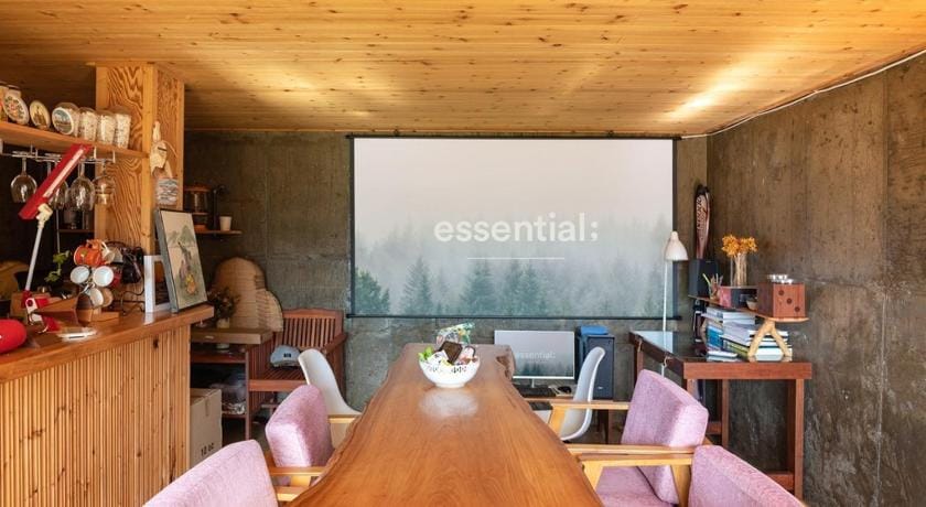 Feel the Warmth of Gangneung Bed and Breakfast in South Korea