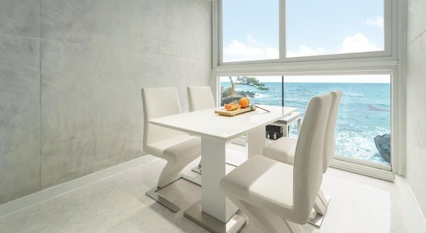 Waytree Ocean View Pool Villa Bed and Breakfast in South Korea