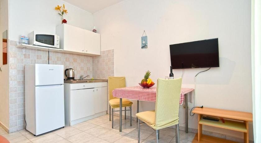 Welcoming apartment with shared pool Apartment in Fažana