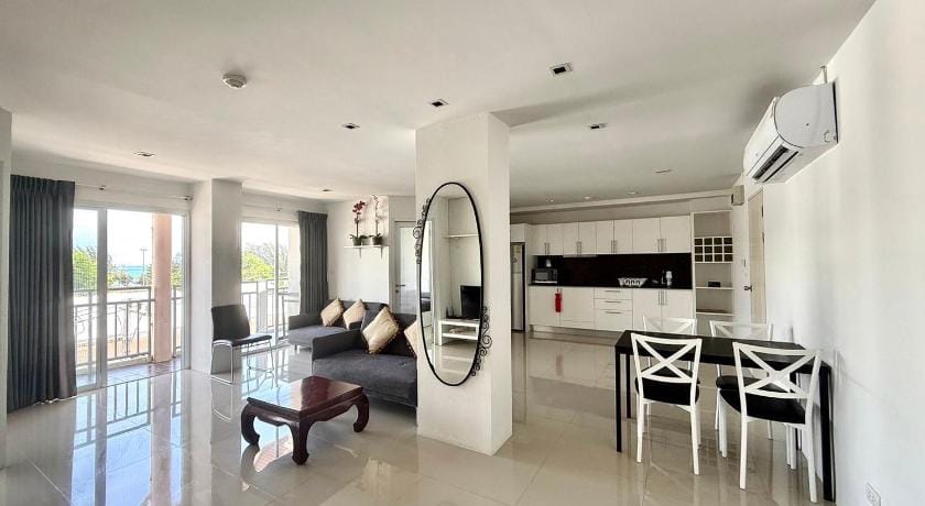 Mosaic Condo B44/45M Apartment in Chon Buri Changwat