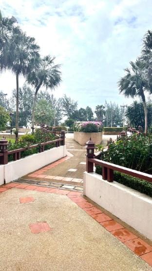 Seaview Condominium A12 Apartment in Chon Buri Changwat