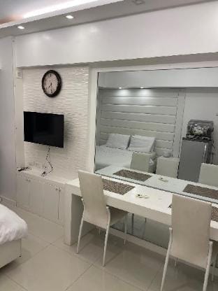 Avida Towers Atria 1204 Vacation rental in Iloilo City