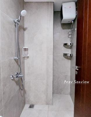 Arev Seaview At Pollux Habibie A2 2502 Apartment in Riau Islands, Indonesia