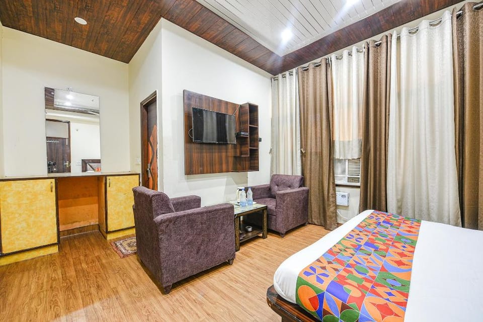 FabHotel Royal Inn Hotel in Chandigarh