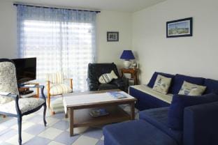 Holiday Home in Le Guilvinec near Sandy Beach Vacation rental in Finistere